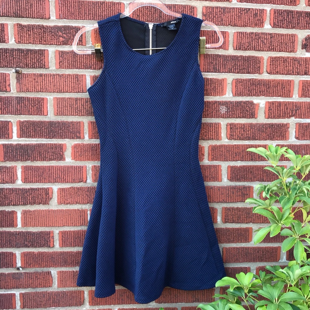 Aqua Fit and Flare Sleeveless Dress Size Medium - Picture 1 of 6